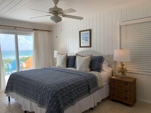 4 bedrooms, WiFi, bed sheets - South Beach: A Perfect Beachfront Getaway - Pool, beachfront, ocean views, (Hope Town Bahamas)
