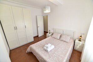 3 bedrooms, WiFi - AlohaMundi Arjona (Sevilla)