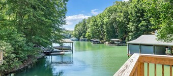 Drift Away Ridge, Brand New Lakefront Luxury w/ Covered Decks + Hot Tub, Fire Pit, Party Deck & Dock