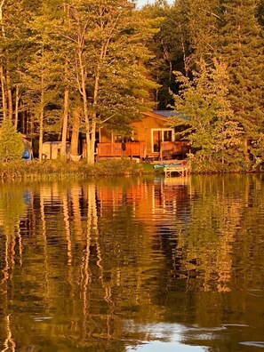 Exterior - White Pines Cabin: Ideal Location for Family, Fishing & Fun~Inc. 12 boats+motor! (Three Lakes)