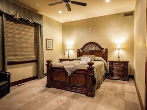 5 habitaciones, tabla de planchar con plancha, cuna de viaje y wifi 