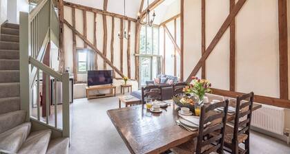 Granary Cottage at Valley Farm Barns, Snape