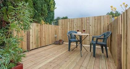 Suncatch Corner, Saxmundham