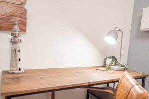Interior - Suncatch Corner, Saxmundham (Saxmundham)