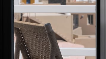 Honeymoon Suite with Outdoor Hot Tub | Terassi/patio