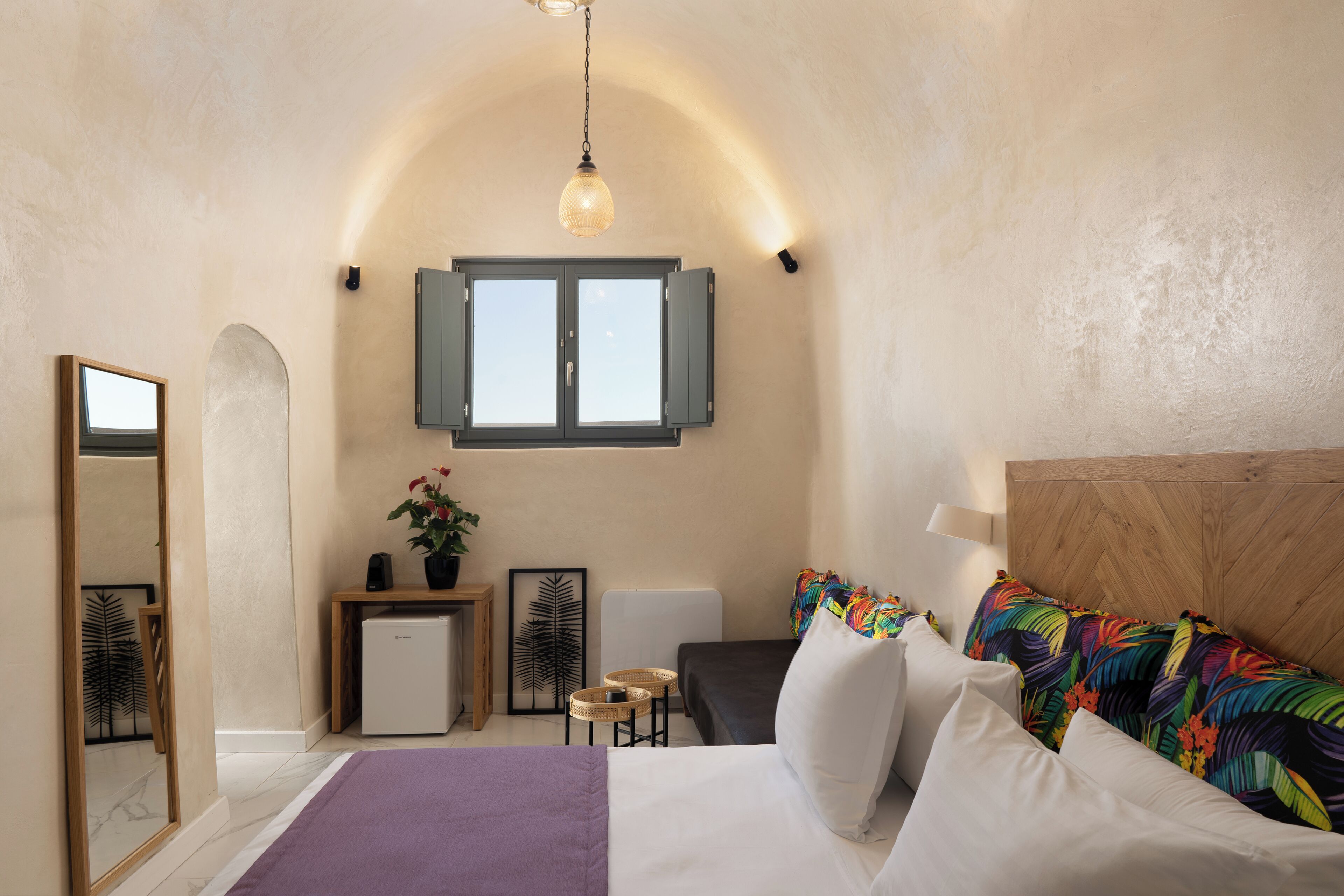 Junior Suite Private indoor / outdoor Hot Plunge Pool | 1 chambre, coffres-forts dans les chambres, rideaux occultants