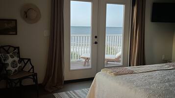 4 chambres, fer et planche à repasser, Wi-Fi gratuit, draps fournis