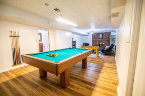 Spielezimmer