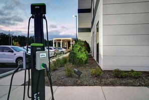Borne de recharge pour véhicule électrique