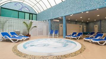 Sauna, steam room, massages