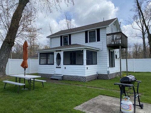 Great Strip Location|Walk to Lake|Wine Country|A/C| Grill & Firepit|Family.