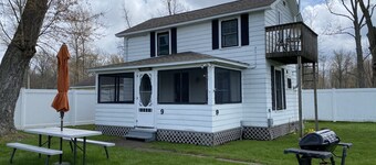 Great Strip Location|Walk to Lake|Wine Country|A/C| Grill & Firepit|Family.