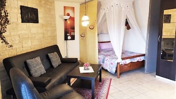 1 slaapkamer, een strijkplank/strijkijzer, babybedden, gratis wifi