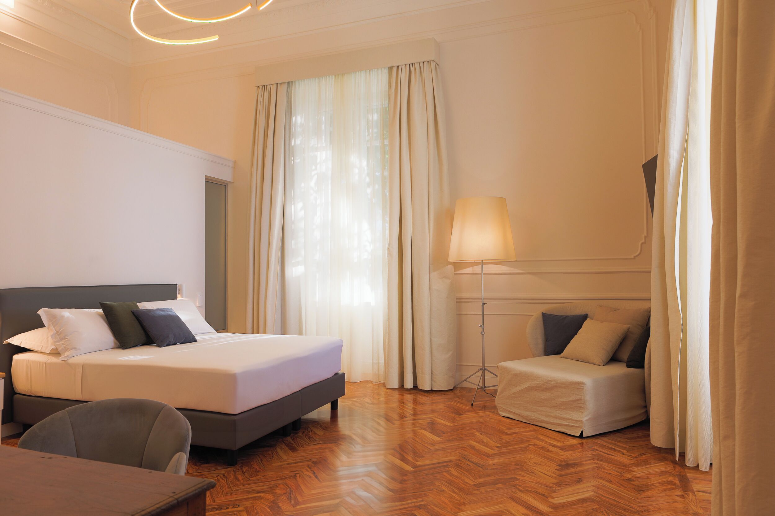 Camera Elite, terrazzo, vista mare | Materassi a doppio strato, una scrivania, postazione laptop