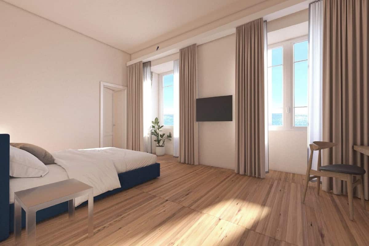 1 bedroom, in-room safe, desk, laptop workspace