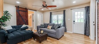 Near Downtown Waxhaw Mellow Yellow Suite A