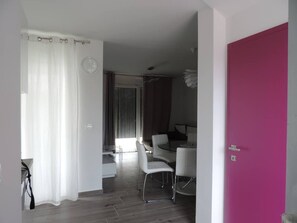 2 habitaciones, wifi gratis y ropa de cama