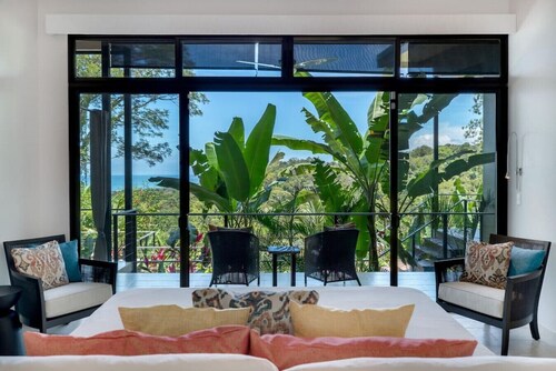 VILLA SANA VIDA · OCEAN VIEW PRIVATE BEACH ACCESS, WE HAVE IT ALL (Walk to the Beach)