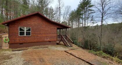 Luna's Creekside Retreat - Murphy NC