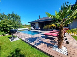 Piscine extérieure, piscine chauffée
