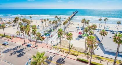 Panoramic ocean view and stunning sunsets in Oceanside with EV charger & AC!