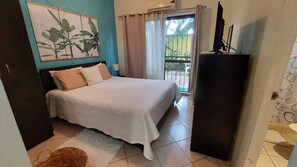 1 غرفة نوم ومكواة/لوح كي وواي فاي مجانًا وملاءات أسرّة