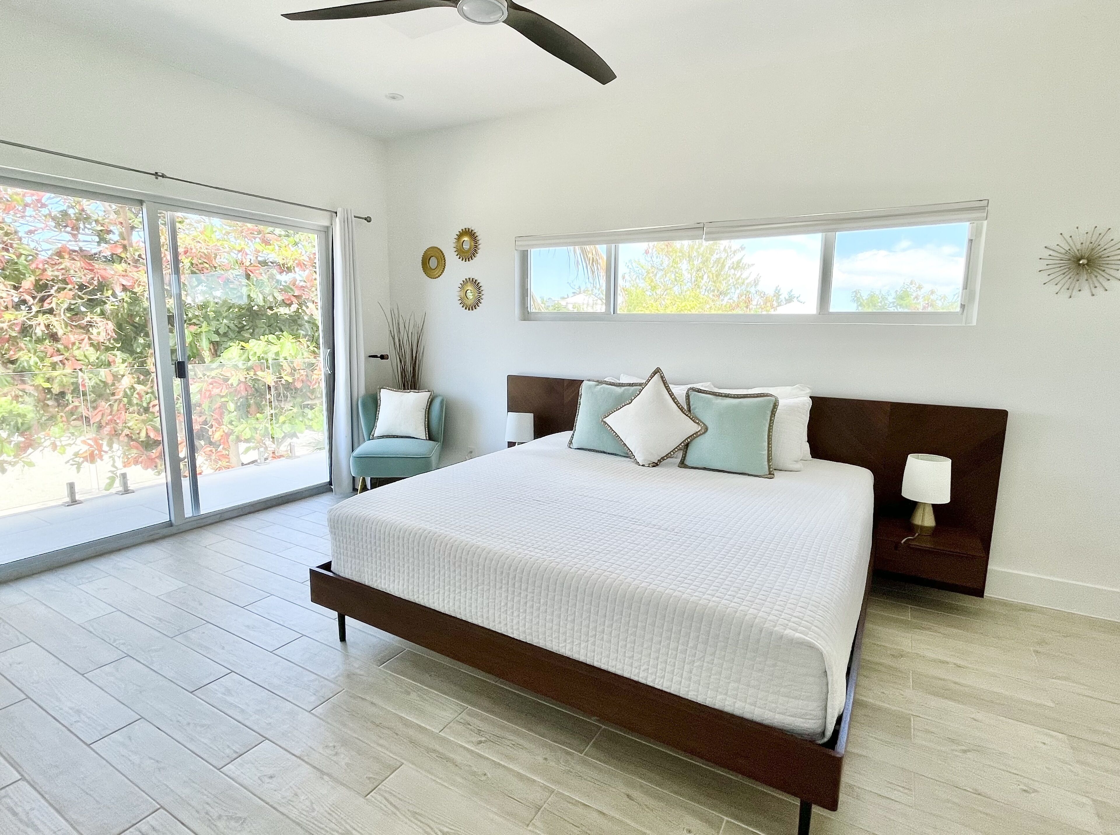 4 bedrooms, in-room safe, iron/ironing board, travel cot