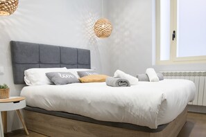 4 slaapkamers, een bureau, geluiddichte muren