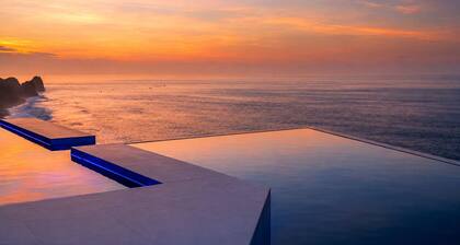VIP Luxury | Villa Lands End | Bartender, Chef, & Maid included