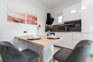 Deluxe Apartment | Private kitchen | Fridge, oven, stovetop, dishwasher - WISH Apartments (Korcula)