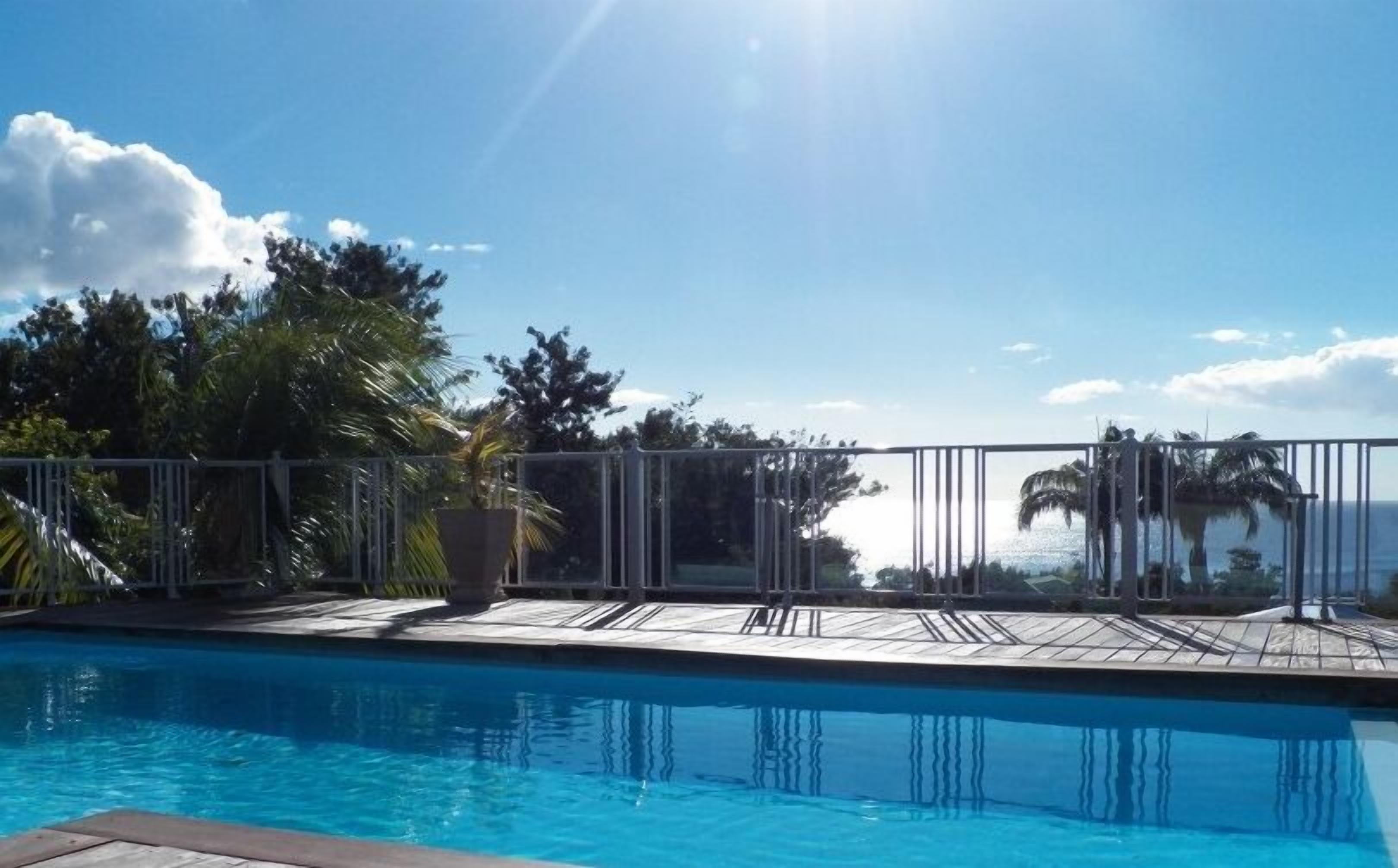 Alberca al aire libre 