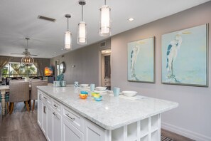 Condo (Beach Way East) | Exterior