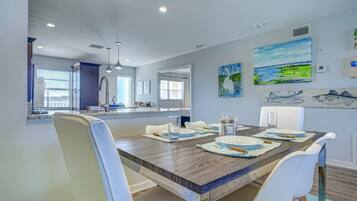 Condo (Bay Tree Beach Side) | Exterior