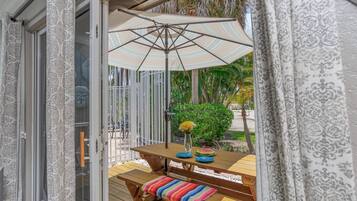 Condo (Minorga Sand Dollar on the Key) | Exterior