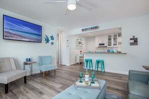 House (Modern Grove Duplex Unit A) | Exterior