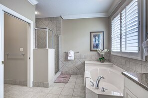 Exterior - Palm Island Canal Home - 4 BR (Siesta Key)