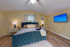 Hus (Sarasota Bay Pool Home) | 3 sovrum, skrivbord och internet