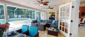 Sarasota Bay Pool Home