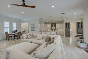 Hus (Shell Beach Hollow) | Oppholdsrom