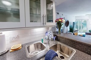 Condo (Siesta Bayside by Pool & Tennis) | Private kitchen