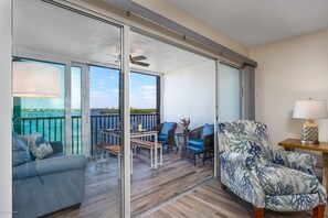 Condo (Sunrise Cove) | Extérieur