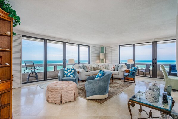 Condo (Terrace on Ocean - 2) | Fachada