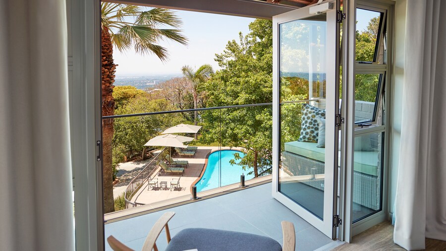 The Cliffside Boutique Getaway