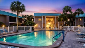 Exterior - White Sands Near the Beach (Siesta Key)