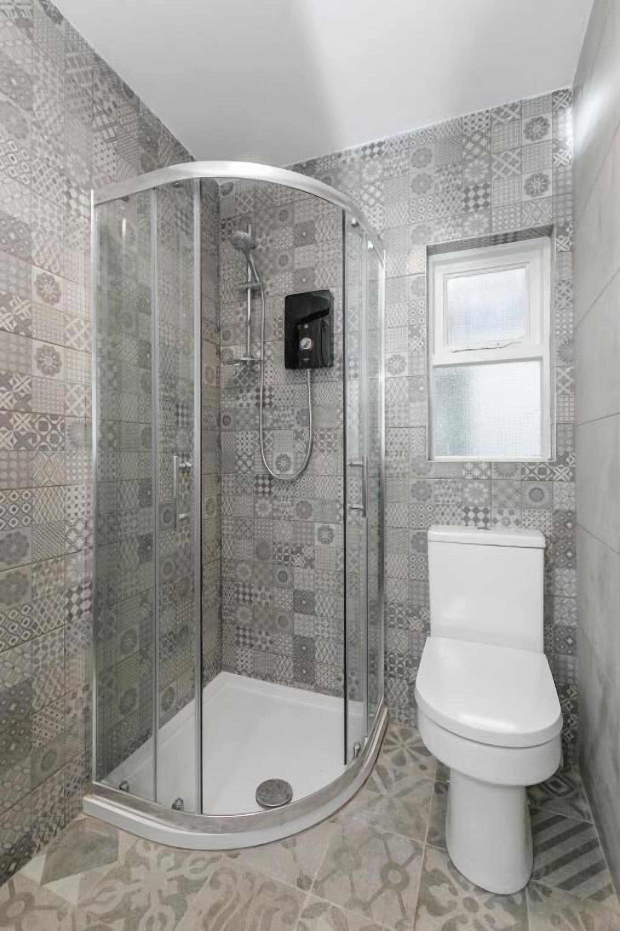 premium double room | bathroom | shower, free toiletries, hair dryer, slippers