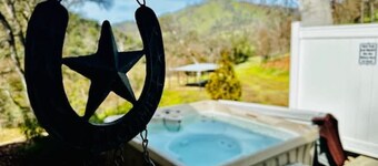 Wild Stallion - Private Hot Tub - Sleeps 4 - Darts