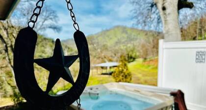 Wild Stallion - Private Hot Tub - Sleeps 4 - Darts