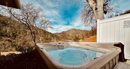 Wild Stallion - Private Hot Tub - Sleeps 4 - Darts