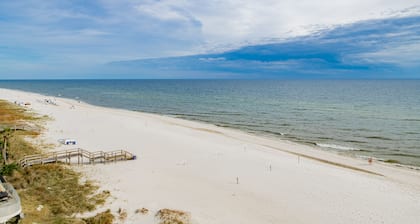 Gulf Front Condo! More Beautiful Beach For Your Money At Windemere!