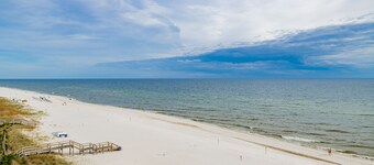 Gulf Front Condo! More Beautiful Beach For Your Money At Windemere!
